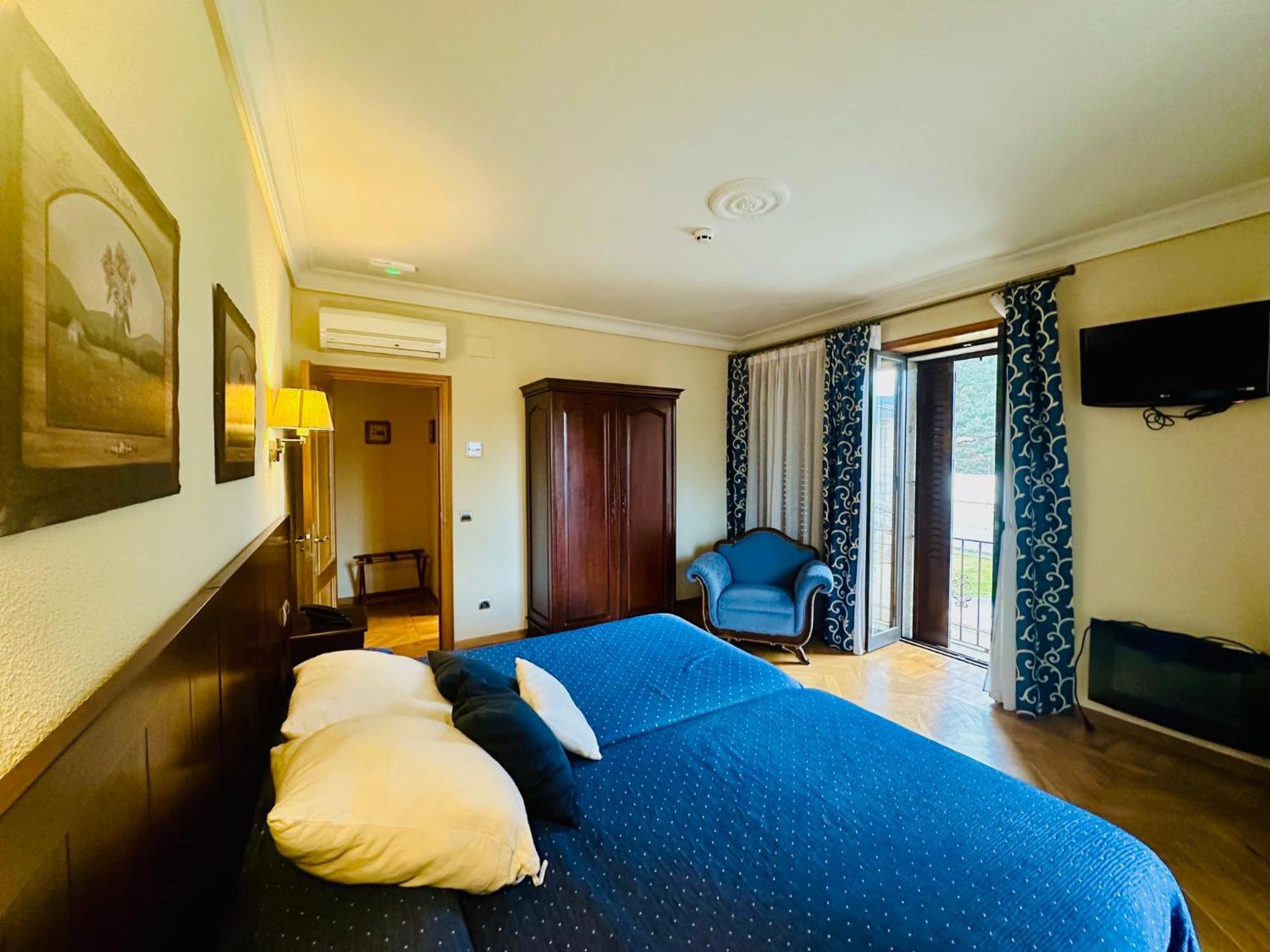 Hotel Boutique Rural Punta Me Torreblanca Guadarrama Bagian luar foto
